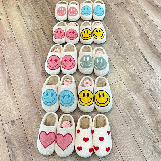 Pink Lighting Bolt Smiley Face Slippers | Comfy Shoes